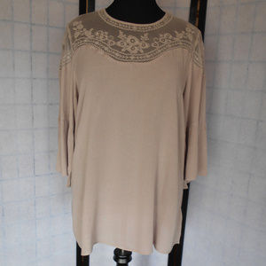 Tunic With Mess & Embroidering Details Size M